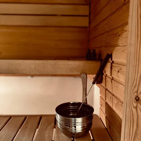 Cozy Downtown With Private Finnish Sauna Apartamento